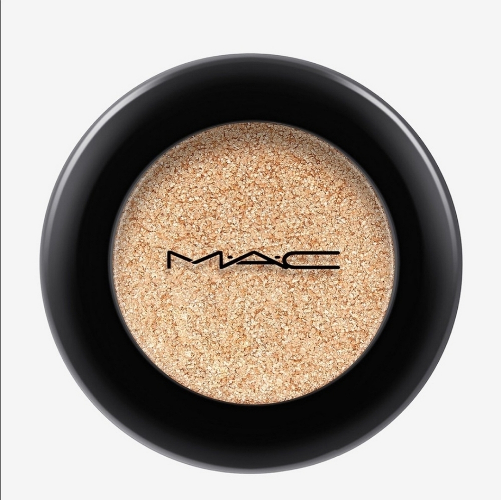 MAC Kiss of Klimt Dazzle shadow Extreme